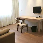 Entredos 3*