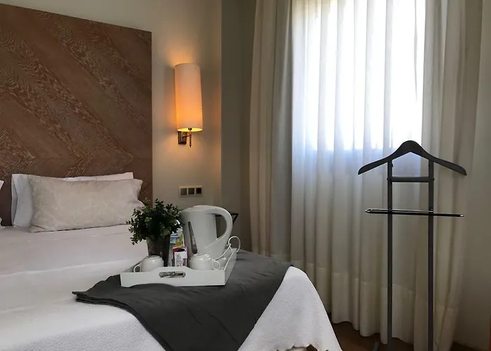 Entredos Отель Гихуэло